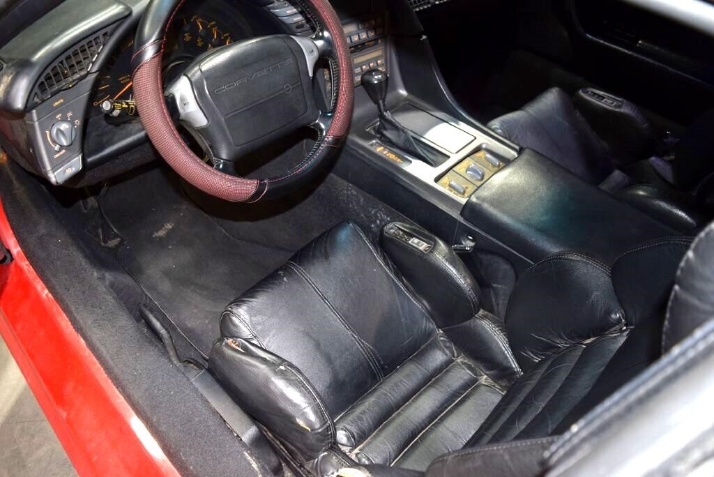 Chevrolet-Corvette-1990-Convertible-18
