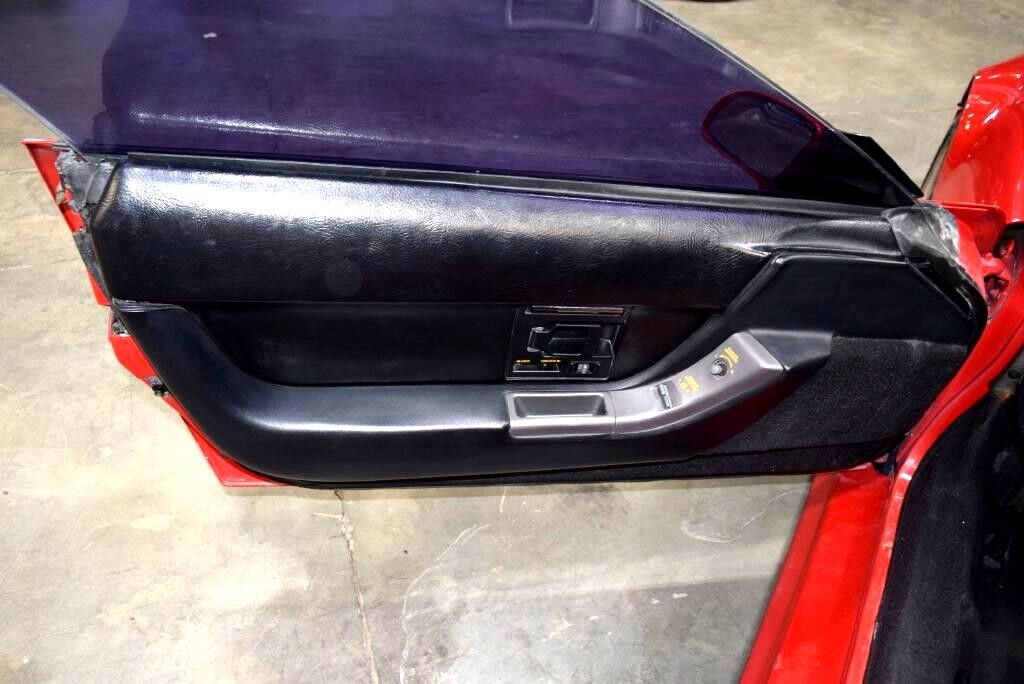 Chevrolet-Corvette-1990-Convertible-19