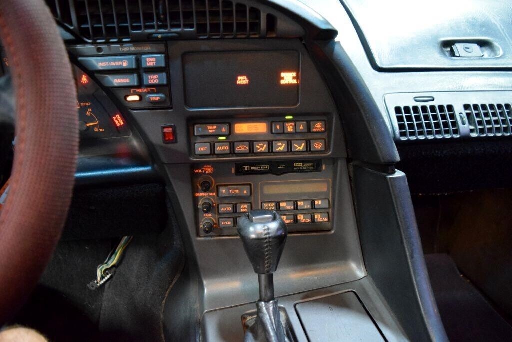 Chevrolet-Corvette-1990-Convertible-24