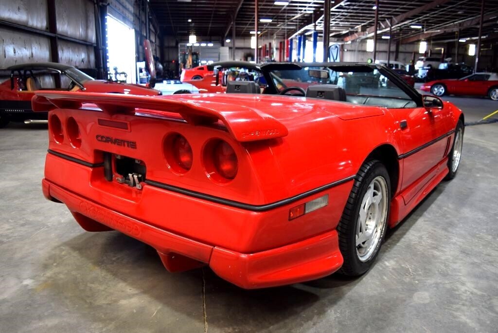 Chevrolet-Corvette-1990-Convertible-32
