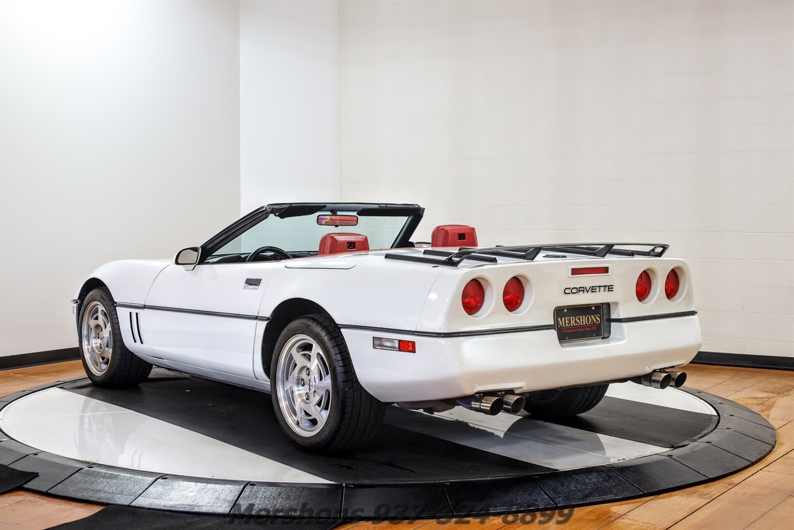 Chevrolet-Corvette-1990-Convertible-4