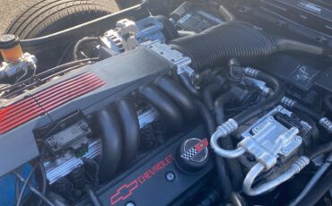 Chevrolet-Corvette-1990-Coupe-16