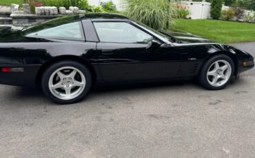 Chevrolet-Corvette-1991-Black-Saddle-Leather-1