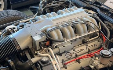 Chevrolet-Corvette-1991-Black-Saddle-Leather-9