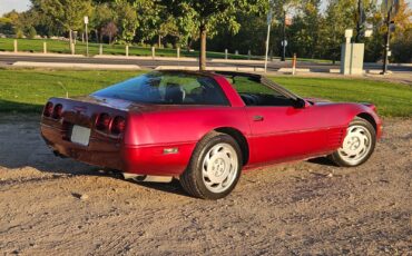 Chevrolet-Corvette-1991-Coupe-23