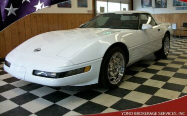 Chevrolet-Corvette-1992-Convertible-1