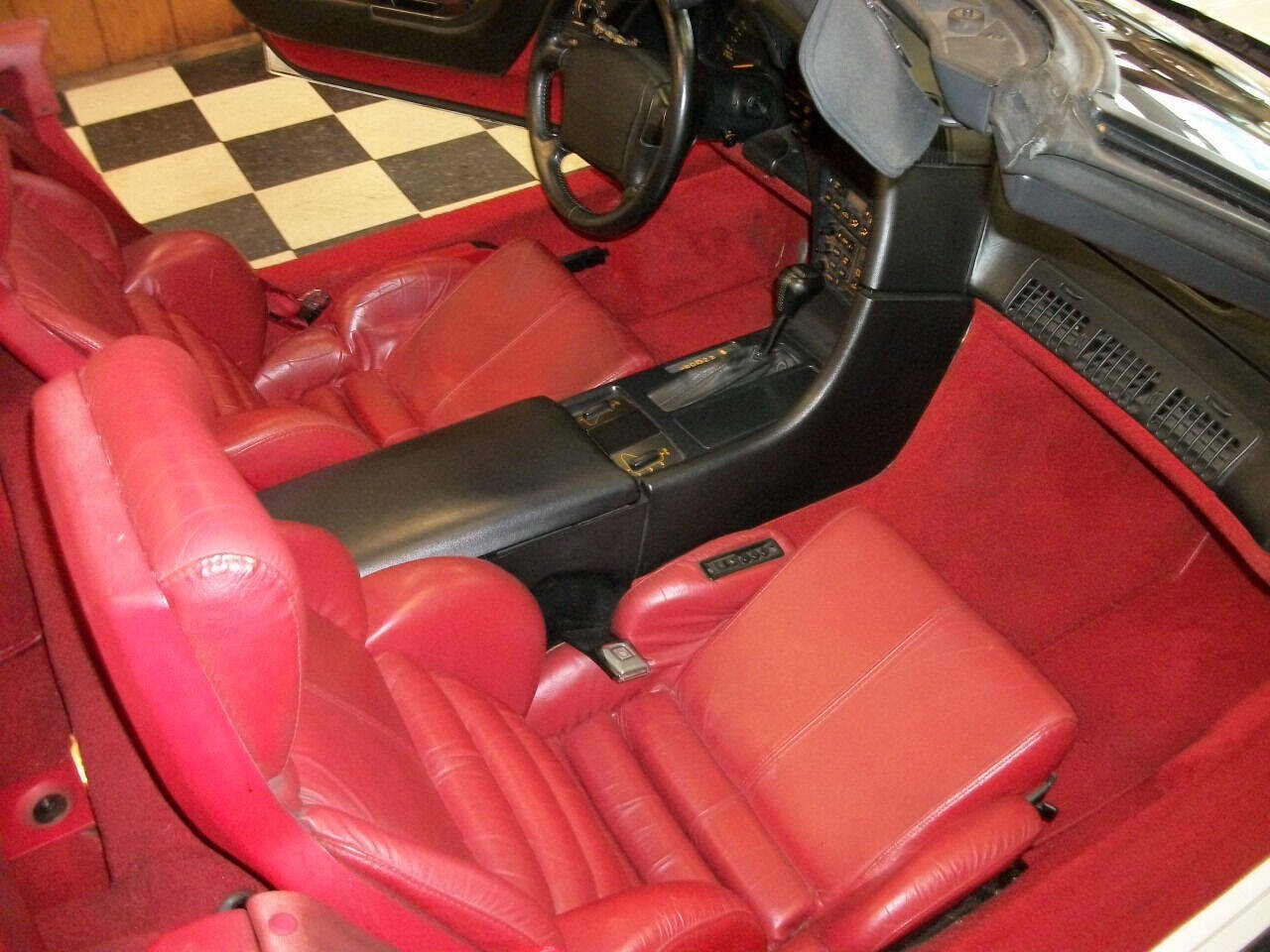 Chevrolet-Corvette-1992-Convertible-12