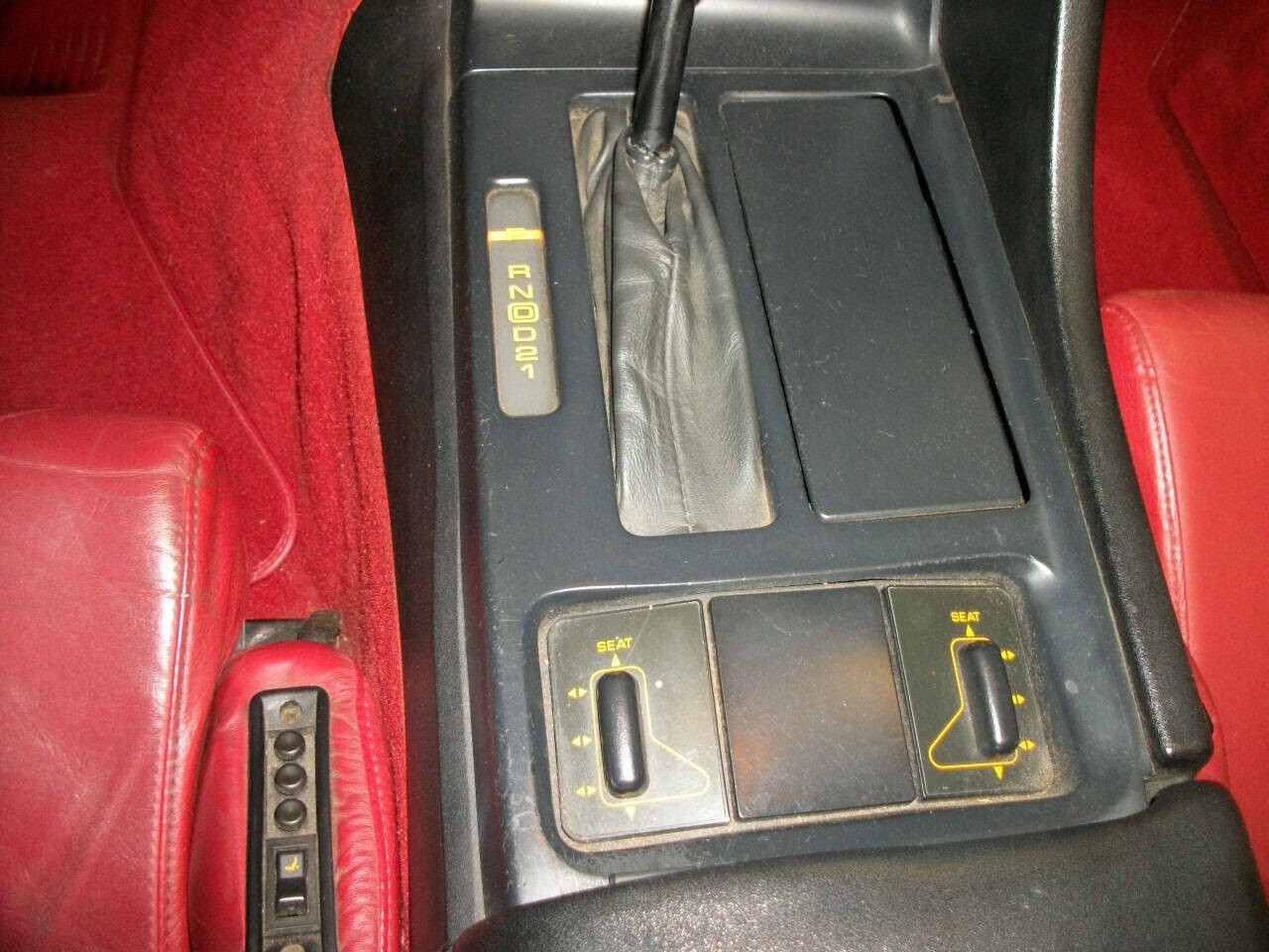 Chevrolet-Corvette-1992-Convertible-15
