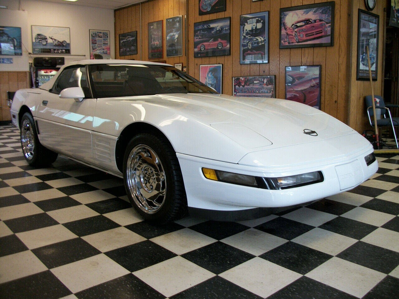 Chevrolet-Corvette-1992-Convertible-3