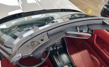Chevrolet-Corvette-1992-Convertible-32
