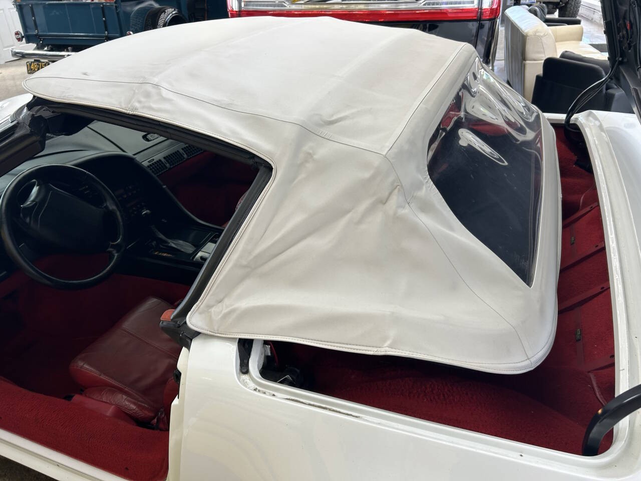 Chevrolet-Corvette-1992-Convertible-33