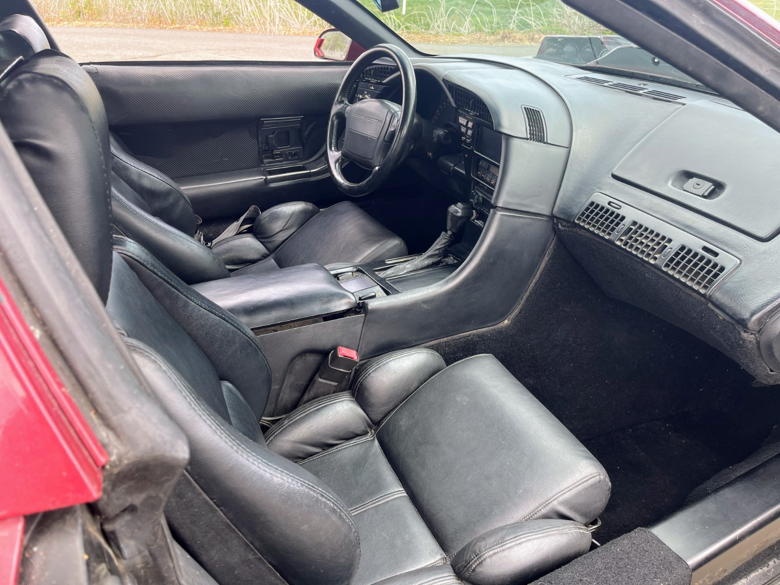 Chevrolet-Corvette-1992-Hatchback-12