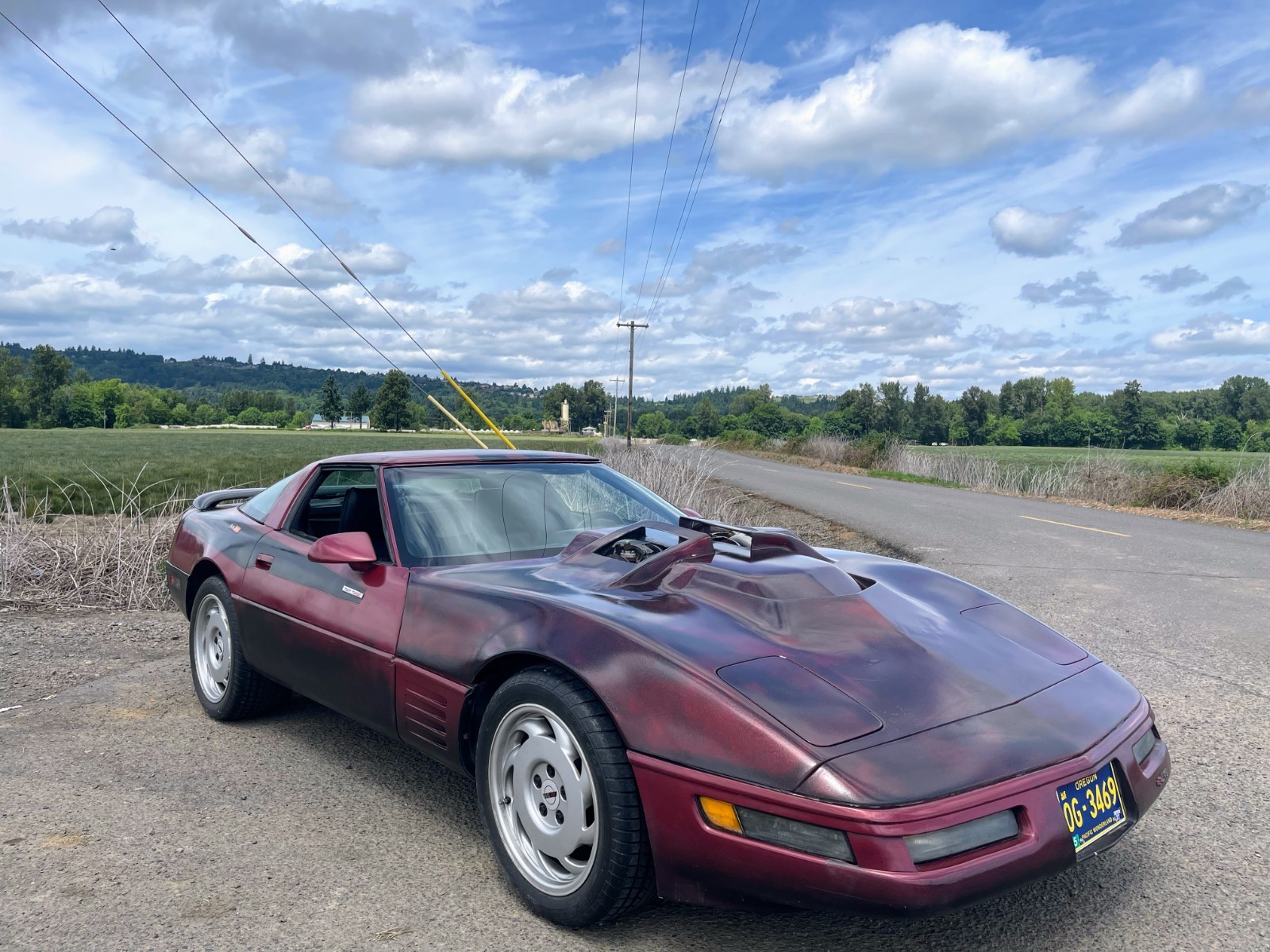 Chevrolet-Corvette-1992-Hatchback-2