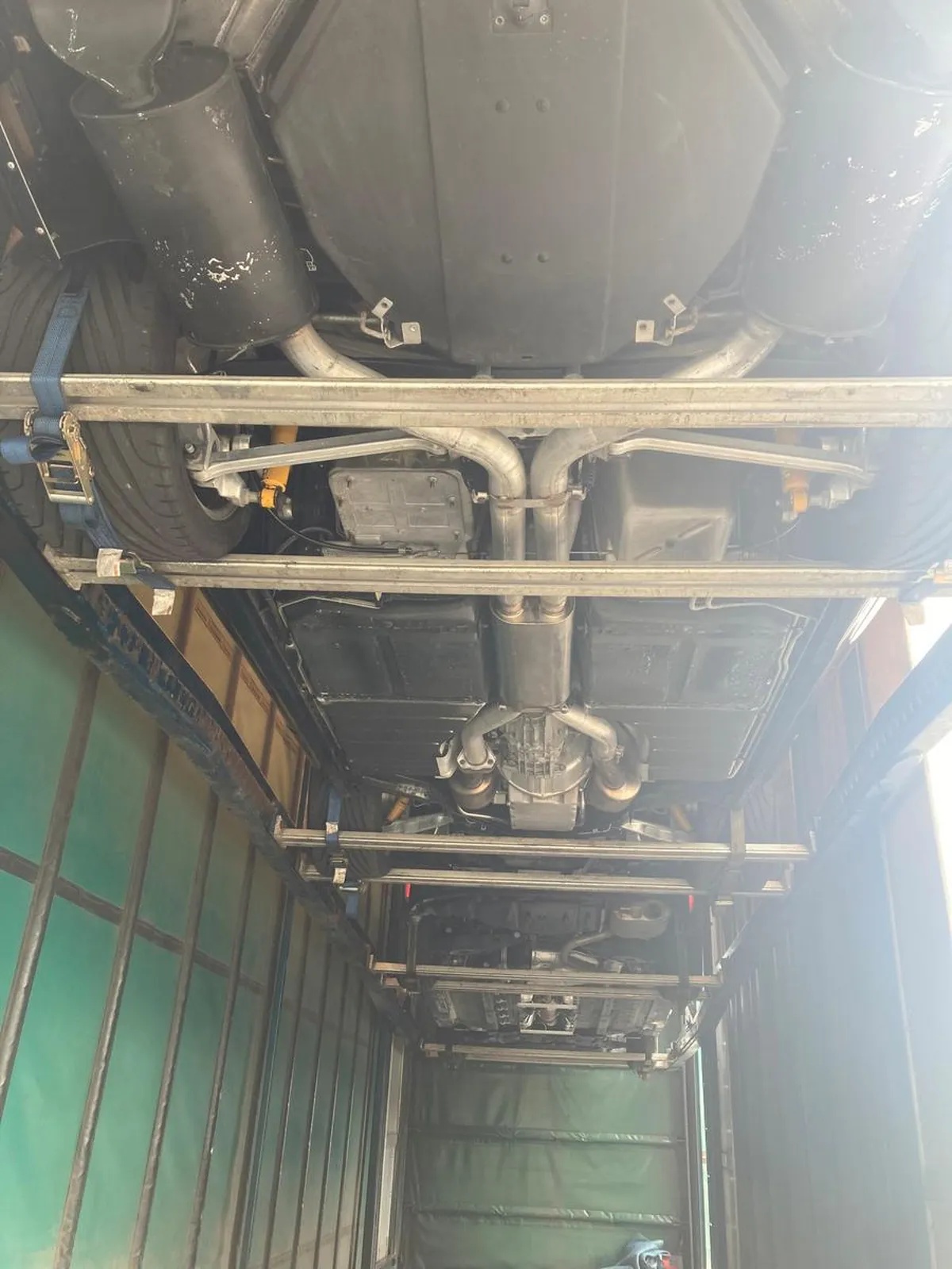 Chevrolet-Corvette-1993-17