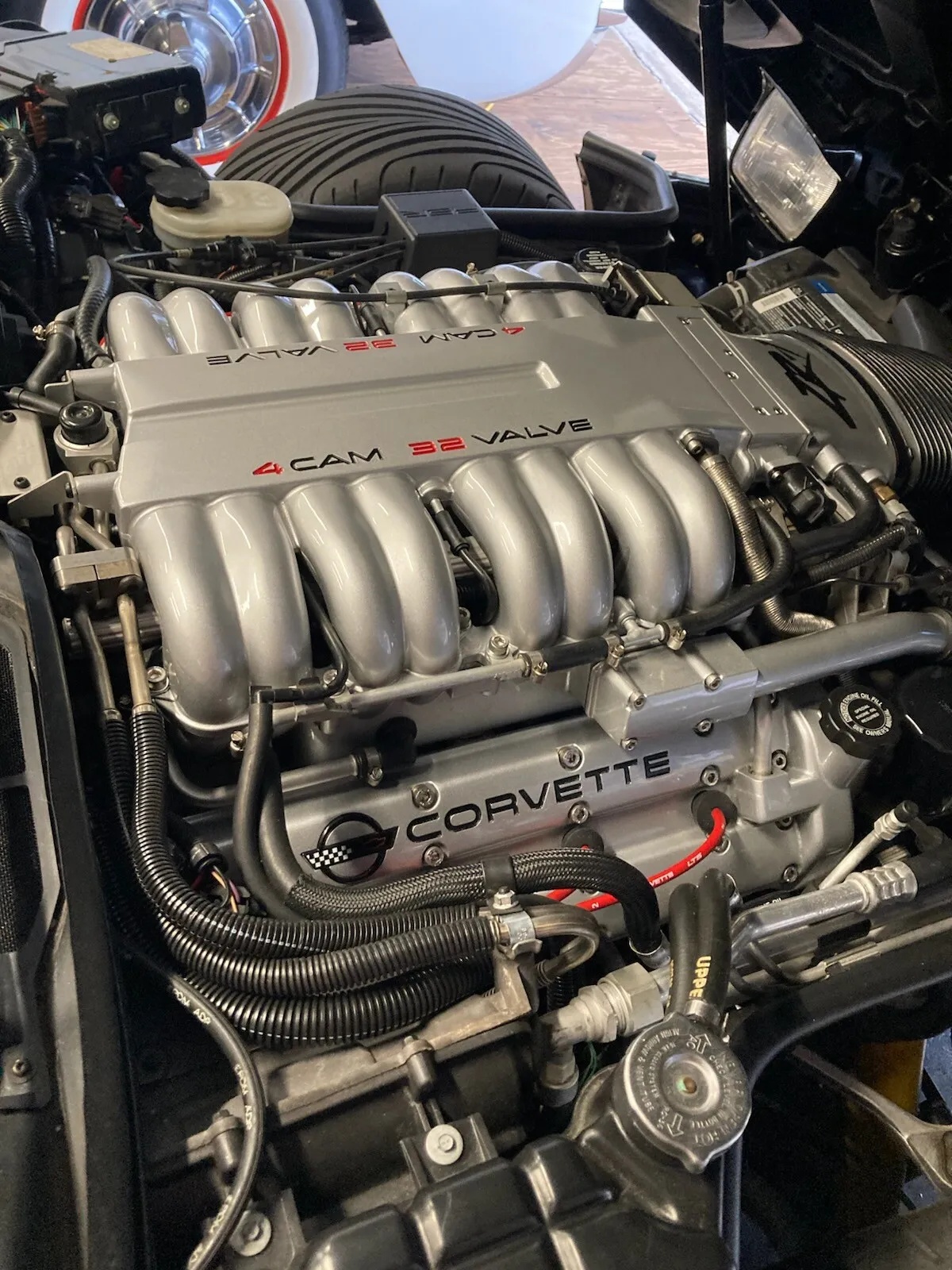 Chevrolet-Corvette-1993-6