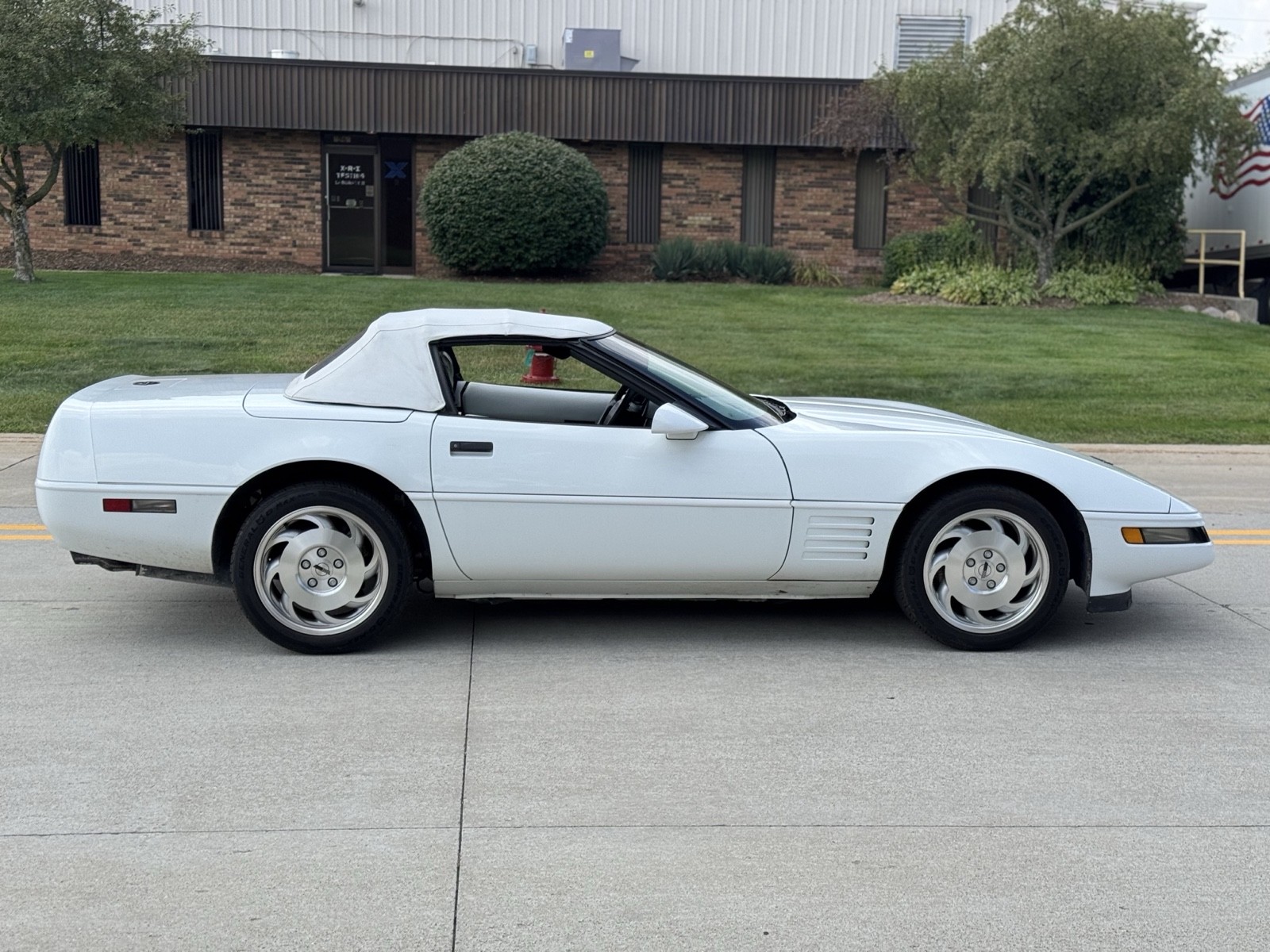 Chevrolet-Corvette-1993-Convertible-14