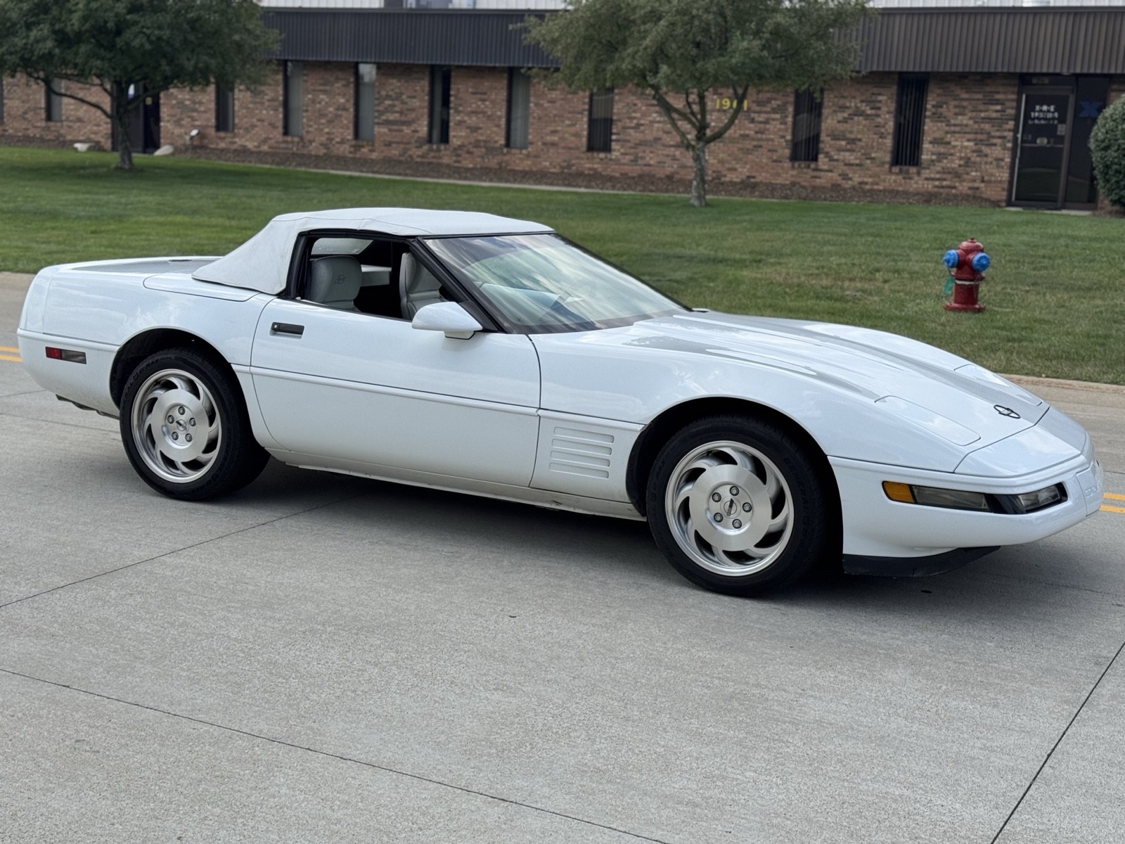 Chevrolet-Corvette-1993-Convertible-15