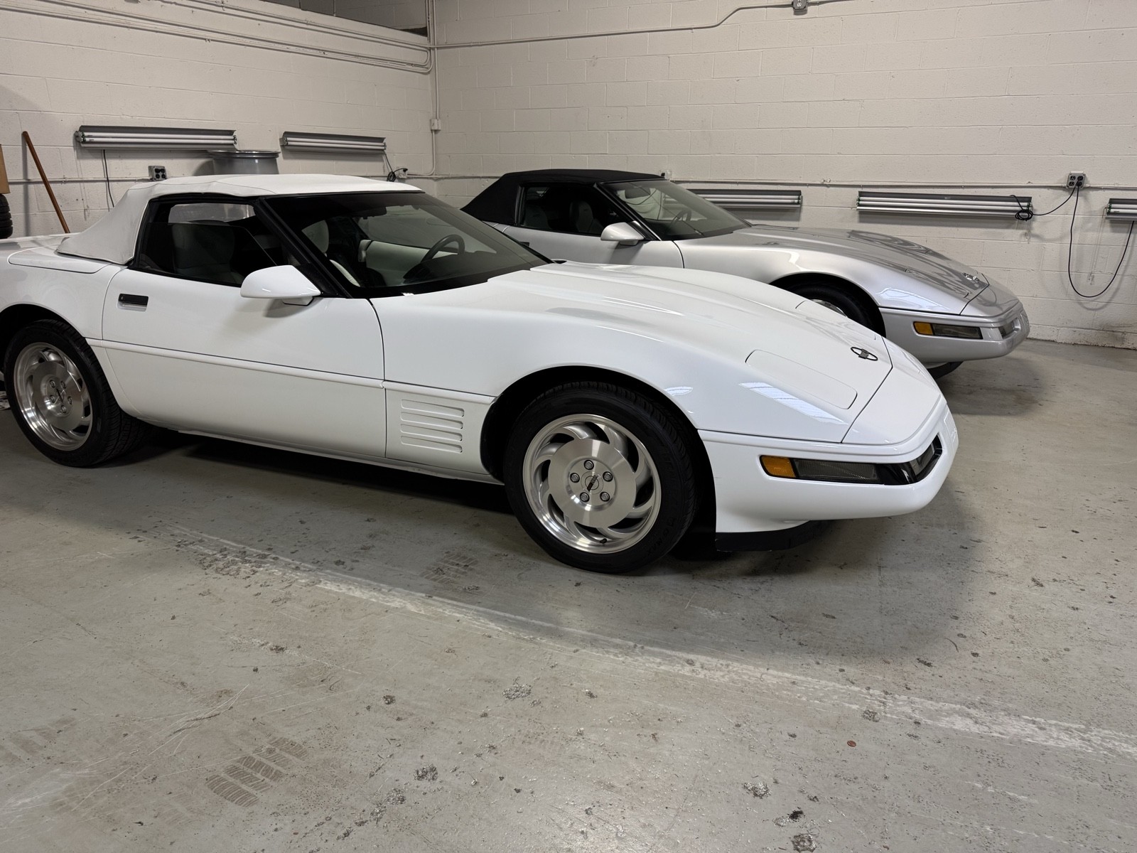 Chevrolet-Corvette-1993-Convertible-20