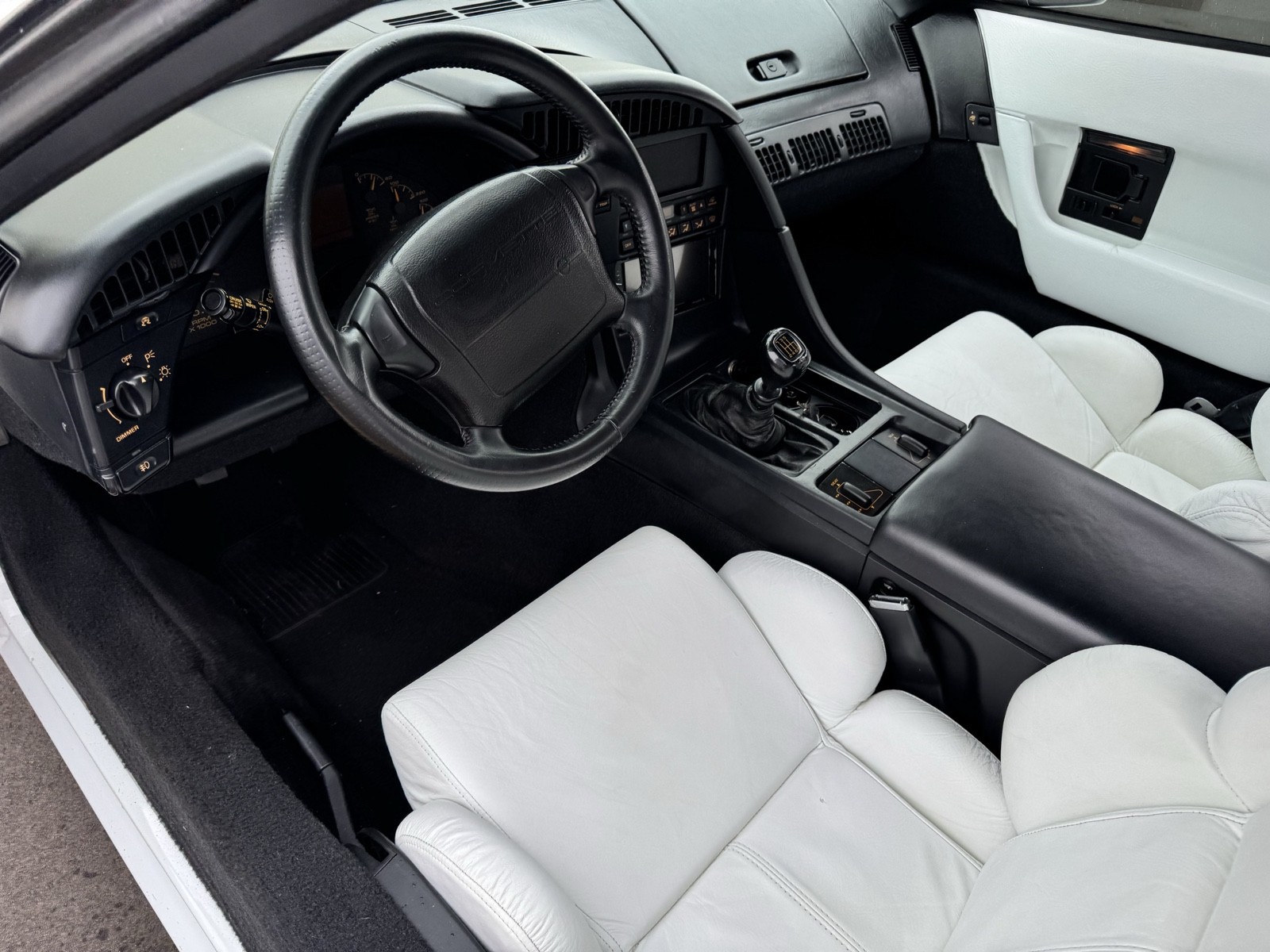 Chevrolet-Corvette-1993-Convertible-25