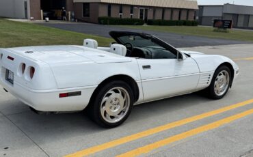 Chevrolet-Corvette-1993-Convertible-3