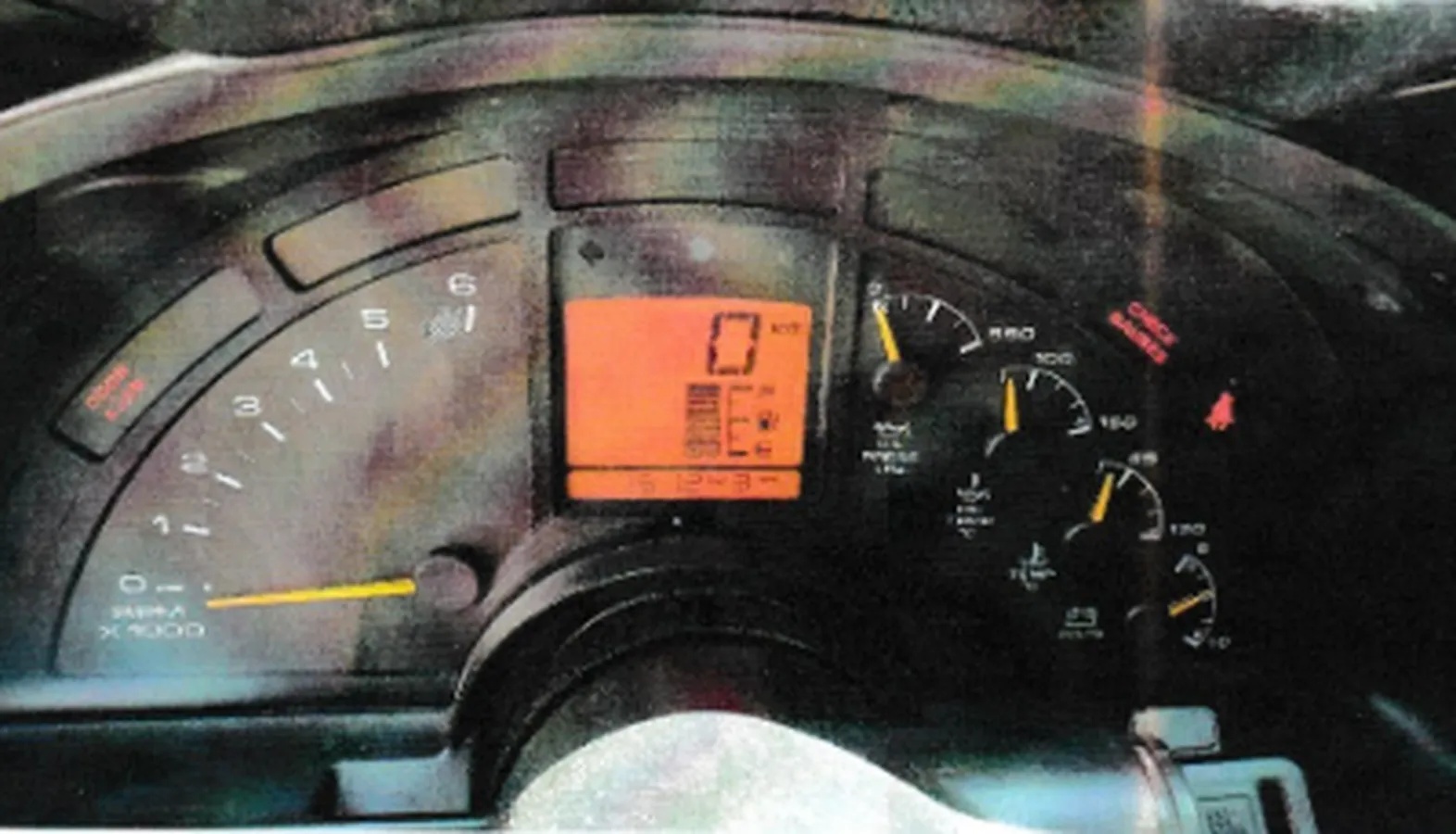 Chevrolet-Corvette-1994-Deep-Purple-Metallic-Black-3