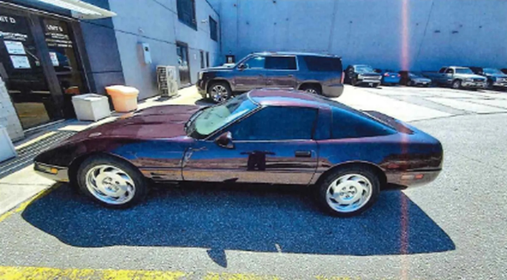Chevrolet-Corvette-1994-Deep-Purple-Metallic-Black-8