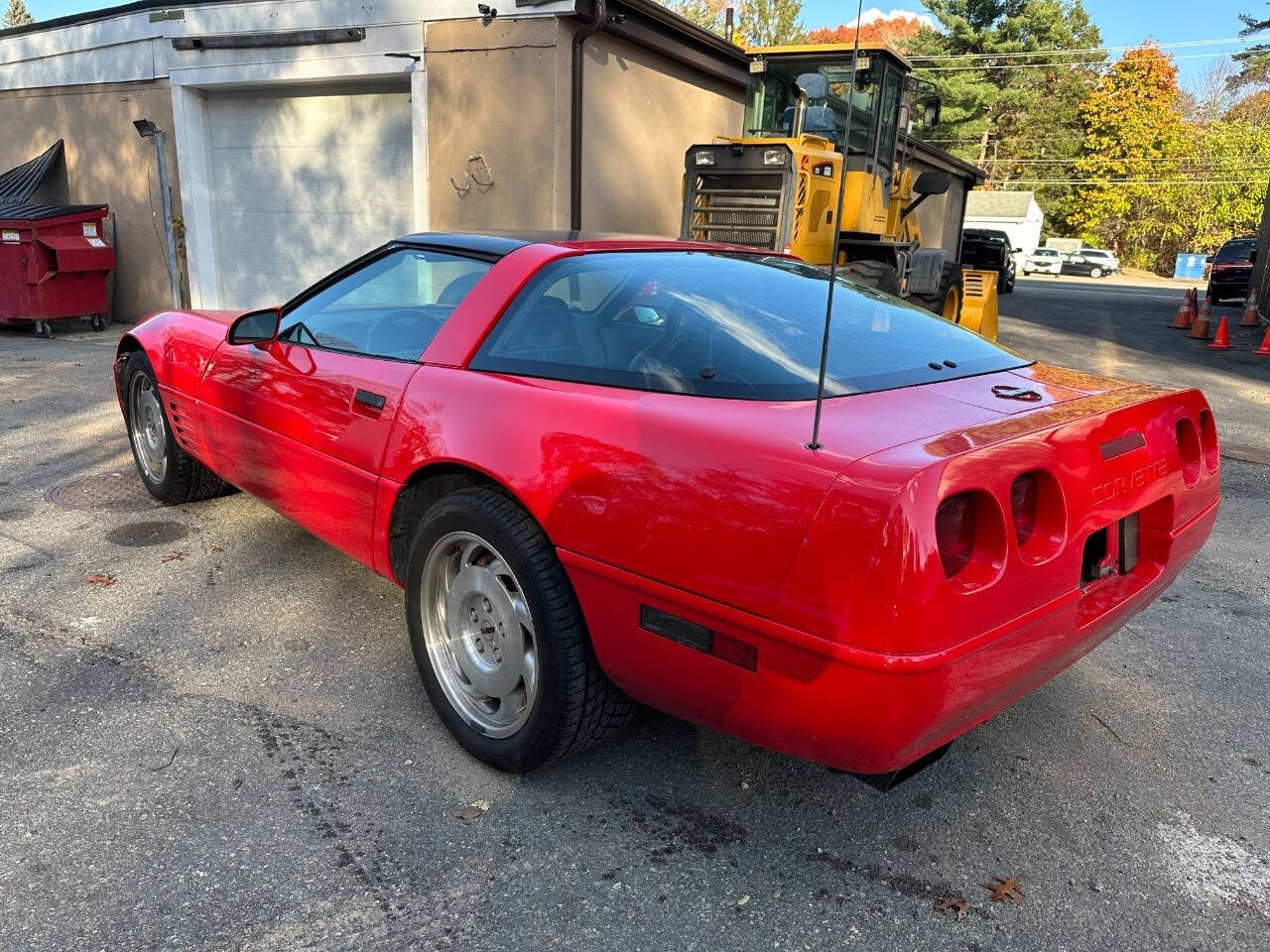 Chevrolet-Corvette-1994-Hatchback-2