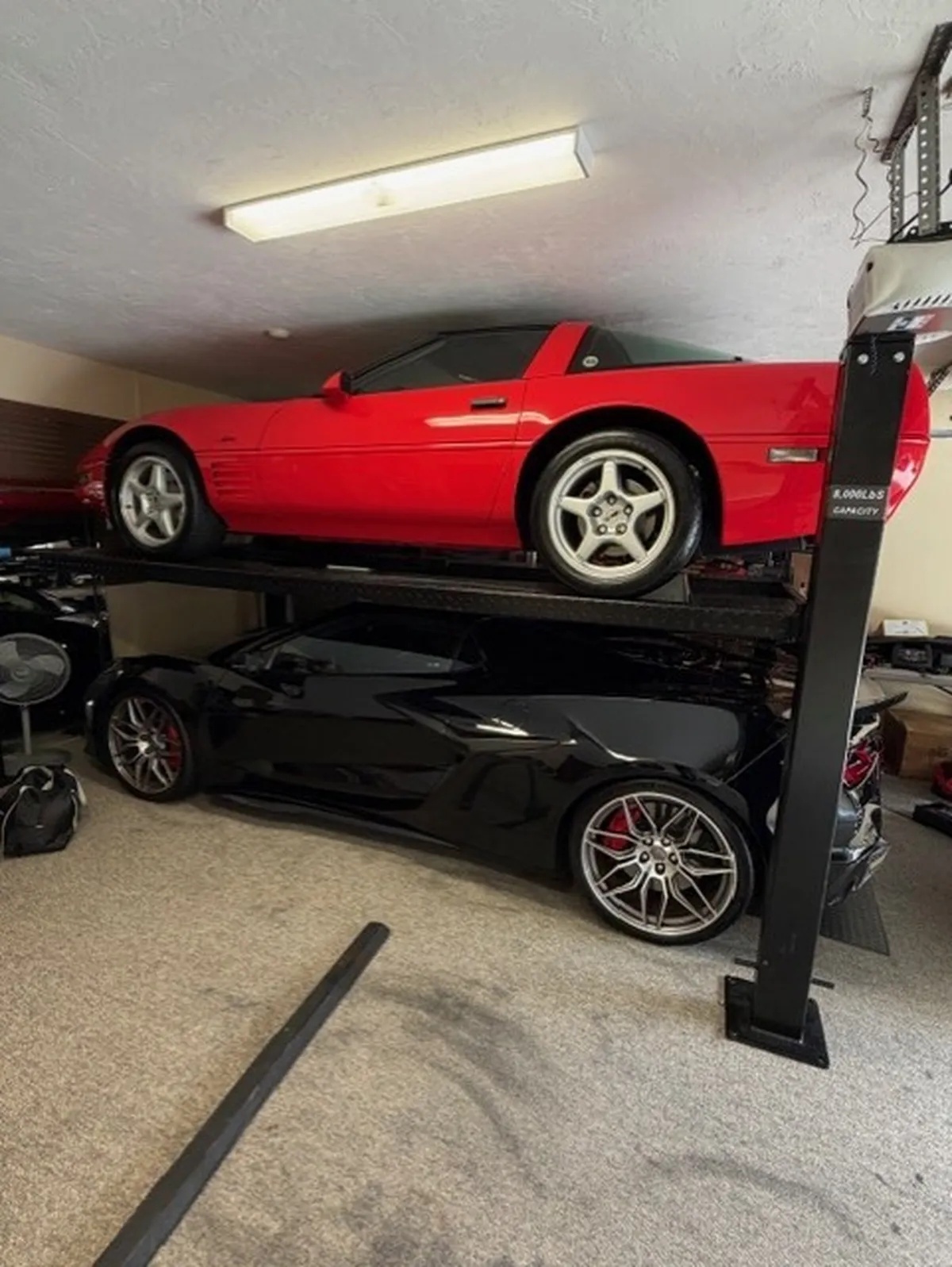 Chevrolet-Corvette-1994-Torch-Red-Black-5