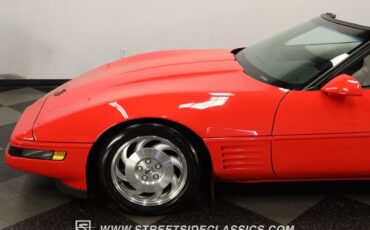 Chevrolet-Corvette-1994-Torch-Red-Light-Gray-21