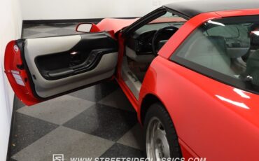 Chevrolet-Corvette-1994-Torch-Red-Light-Gray-27