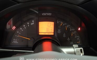 Chevrolet-Corvette-1994-Torch-Red-Light-Gray-31
