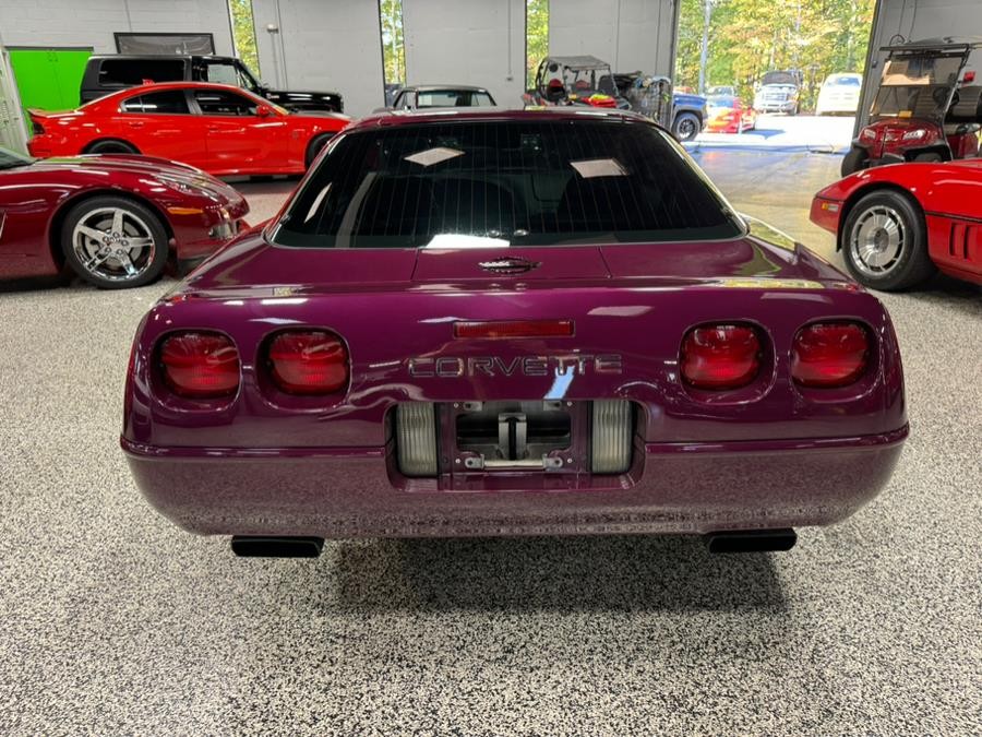 Chevrolet-Corvette-1996-2dr-Car-3