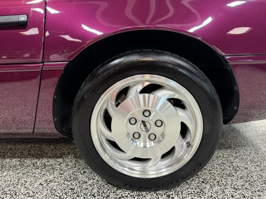 Chevrolet-Corvette-1996-2dr-Car-9