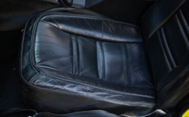 Chevrolet-Corvette-L48-1975-2-Door-Convertible-31