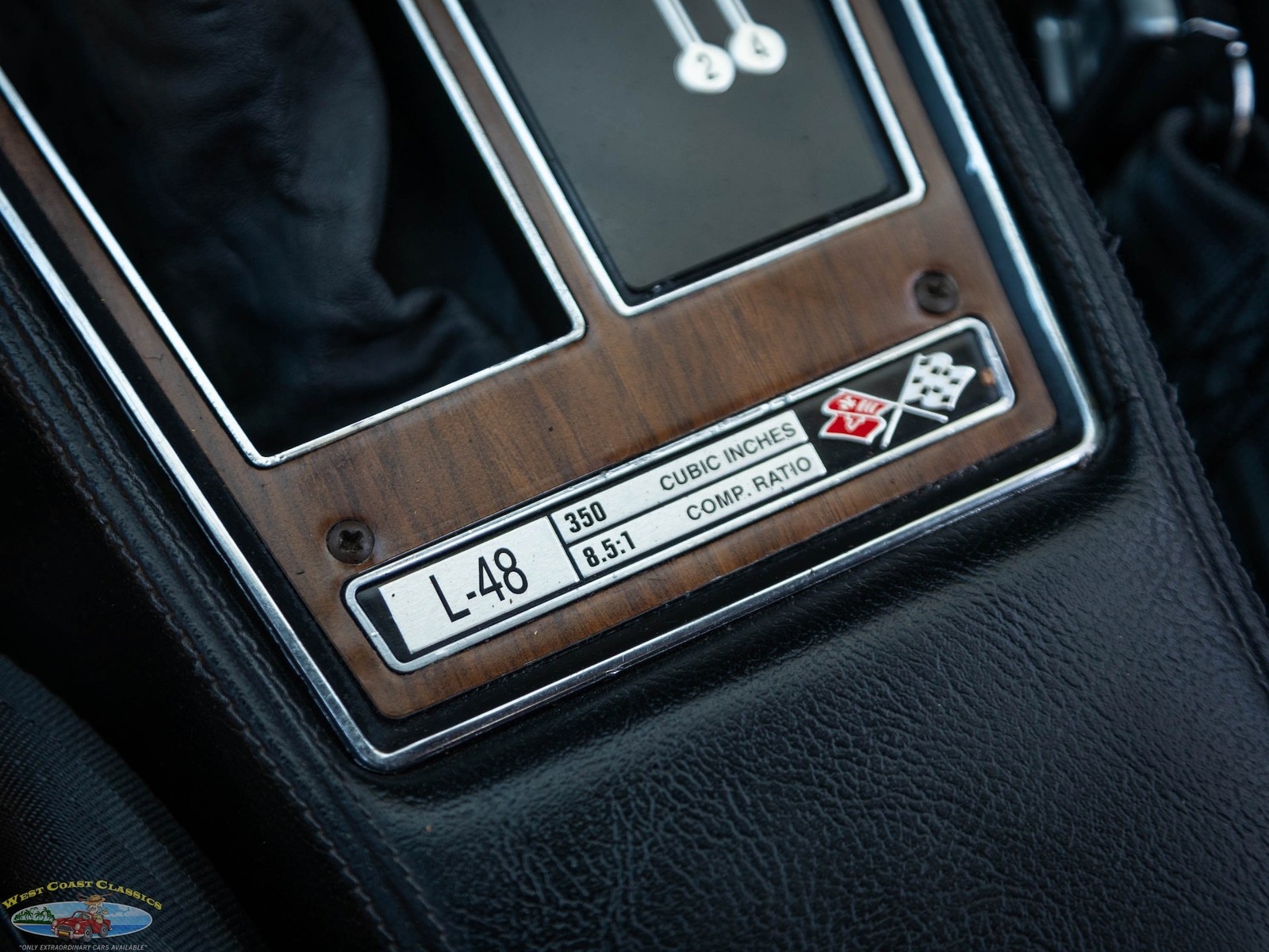 Chevrolet-Corvette-L48-1975-2-Door-Convertible-38