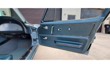 Chevrolet-Corvette-l75-327300-1967-Elkhart-Blue-Teal-15