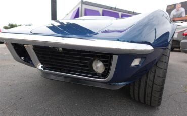 Chevrolet-Corvette-stingray-1968-paint-code-978-blue-1