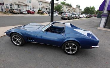 Chevrolet-Corvette-stingray-1968-paint-code-978-blue-11