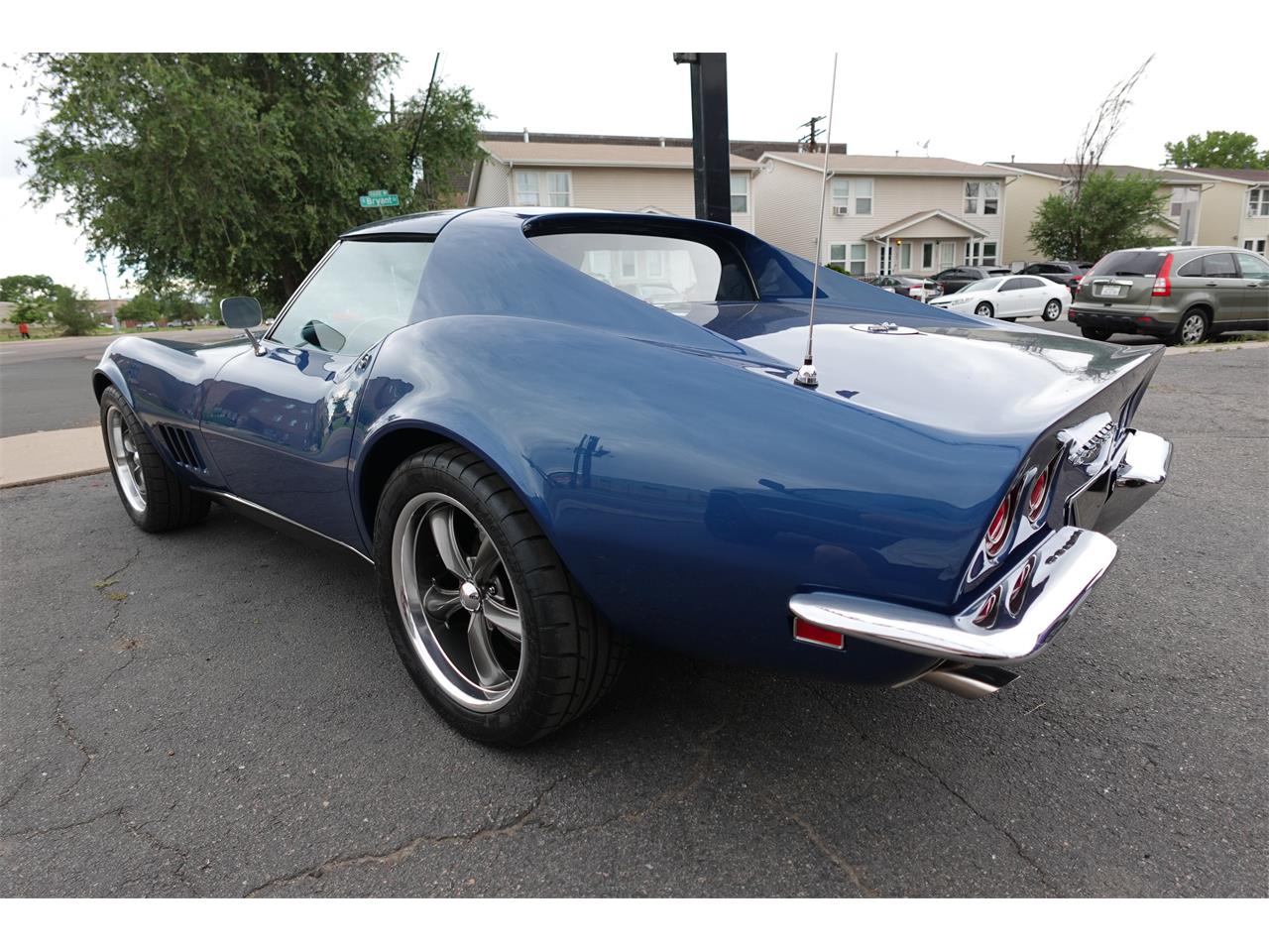 Chevrolet-Corvette-stingray-1968-paint-code-978-blue-12