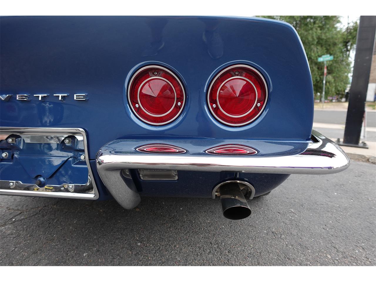 Chevrolet-Corvette-stingray-1968-paint-code-978-blue-14