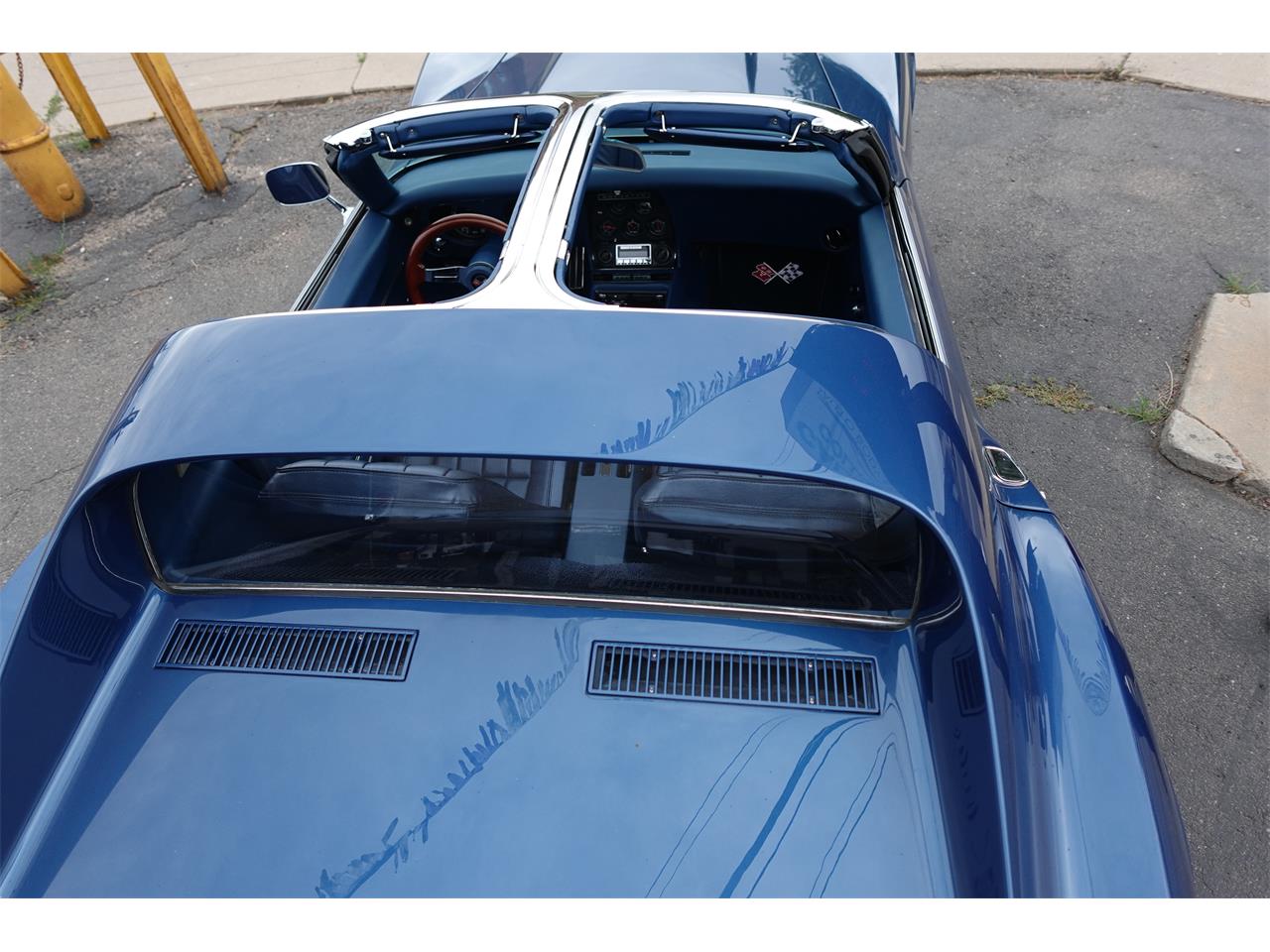 Chevrolet-Corvette-stingray-1968-paint-code-978-blue-15