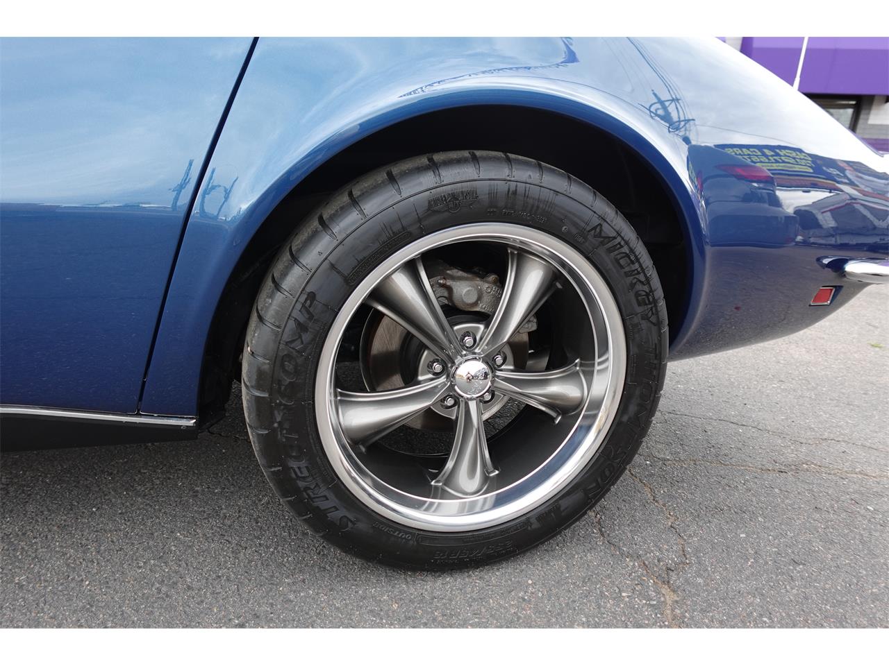 Chevrolet-Corvette-stingray-1968-paint-code-978-blue-36