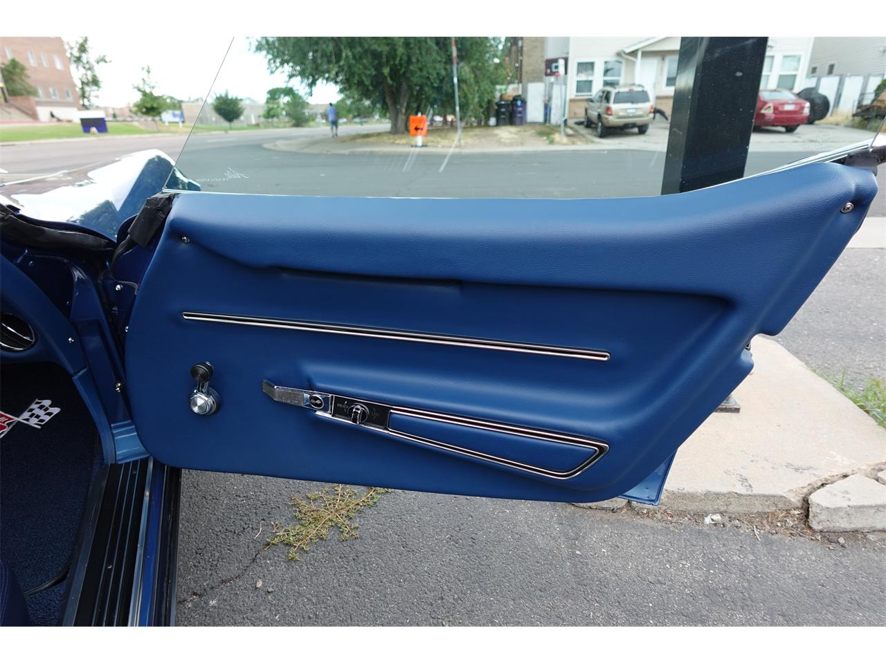 Chevrolet-Corvette-stingray-1968-paint-code-978-blue-41