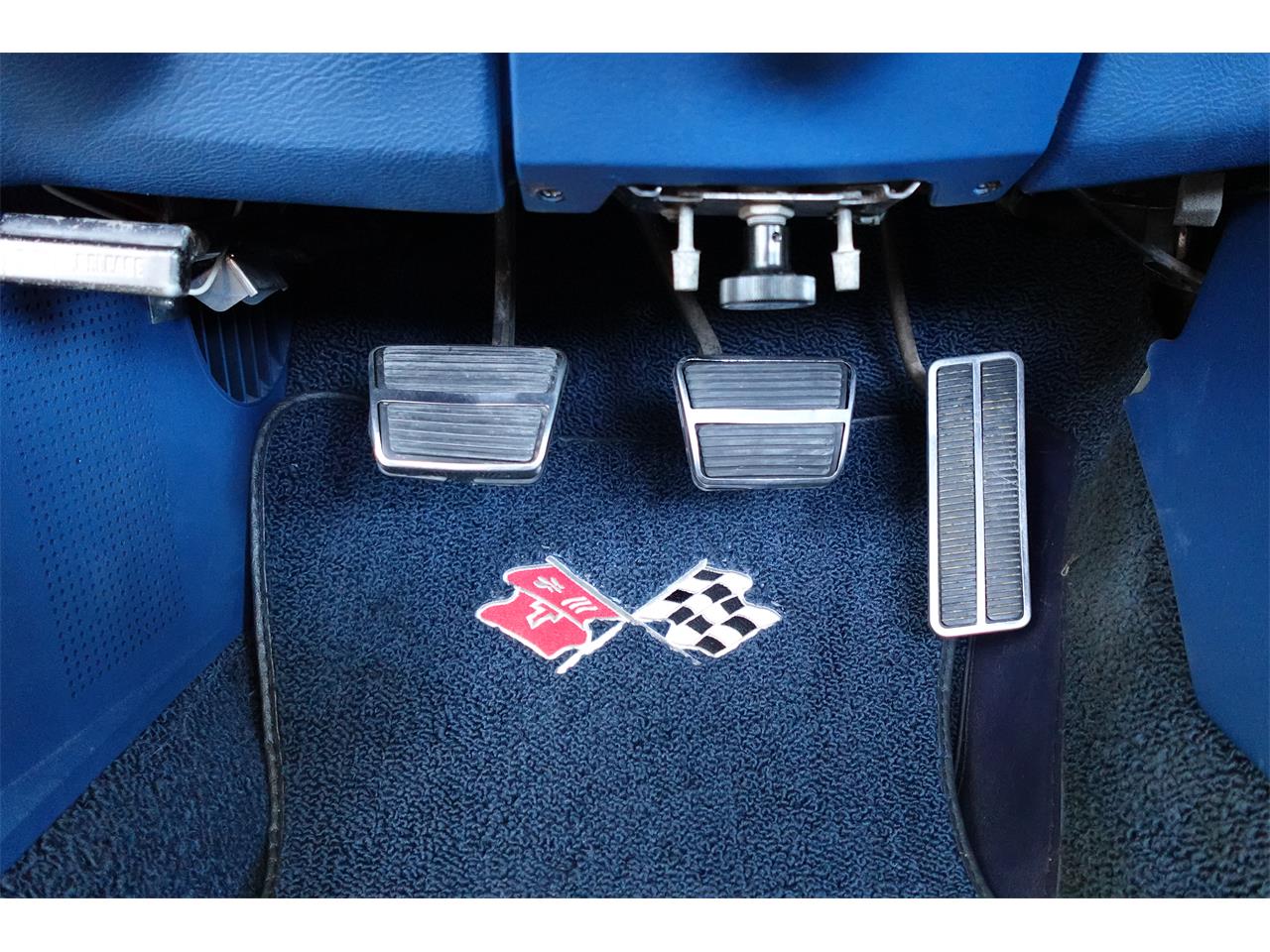Chevrolet-Corvette-stingray-1968-paint-code-978-blue-47