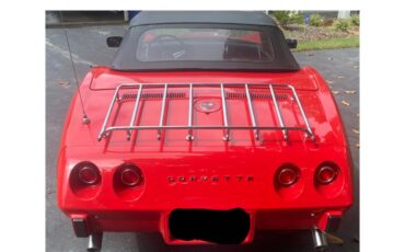 Chevrolet-Corvette-stingray-1975-red-black-3