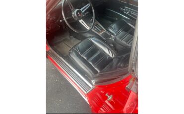 Chevrolet-Corvette-stingray-1975-red-black-4