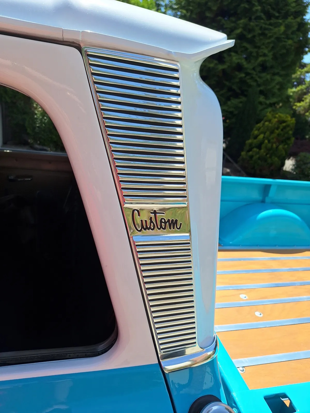 Chevrolet-Custom-10-1964-Turquiose-Gold-And-Black-3