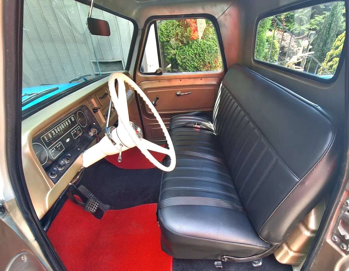 Chevrolet-Custom-10-1964-Turquiose-Gold-And-Black-7