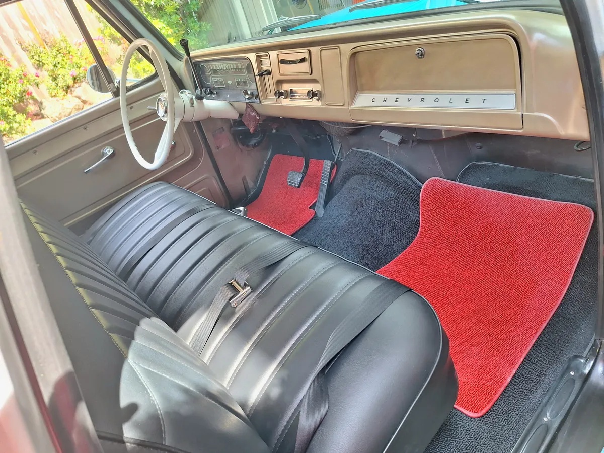 Chevrolet-Custom-10-1964-Turquiose-Gold-And-Black-8
