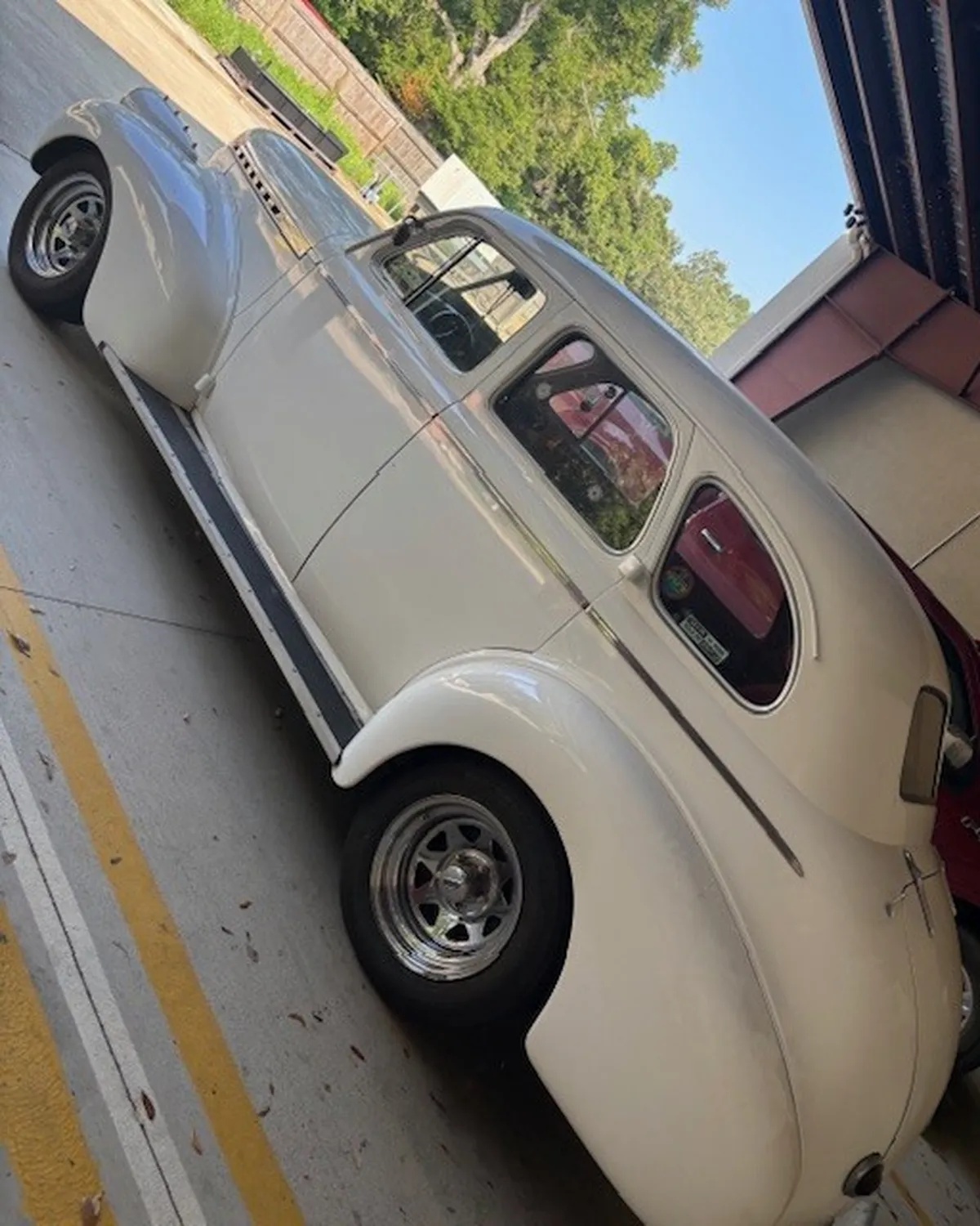 Chevrolet-Deluxe-1940-1